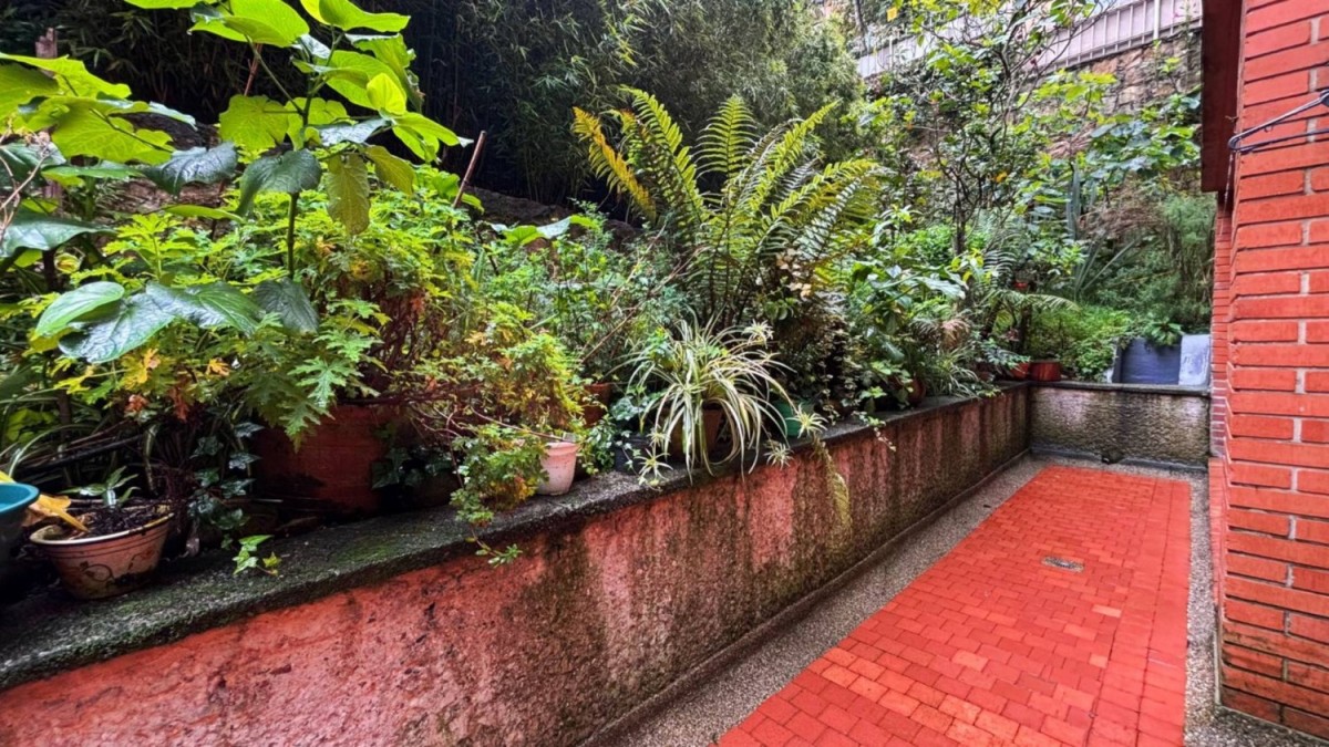 Apartamento en venta en Los Rosales, Bogotá · foto 10 de 22