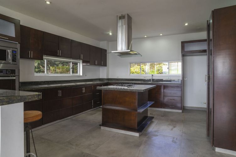 Casa de 4 alcobas en arriendo en Yerbabuena, Sopó, 440 m² · foto 6 de 24