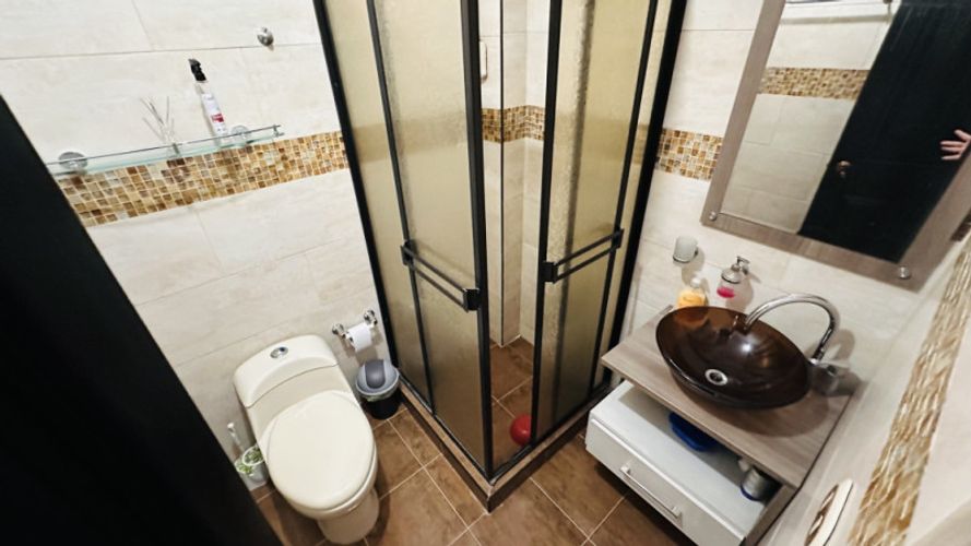 Casa de 8 alcobas en venta en Villagorgona, Candelaria, 252 m² · foto 19 de 21