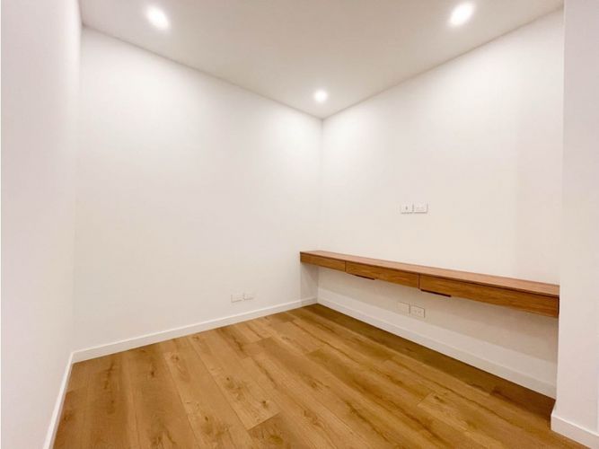 Apartamento de 3 alcobas en venta en Chicó Navarra, Bogotá, 147 m² · foto 16 de 19