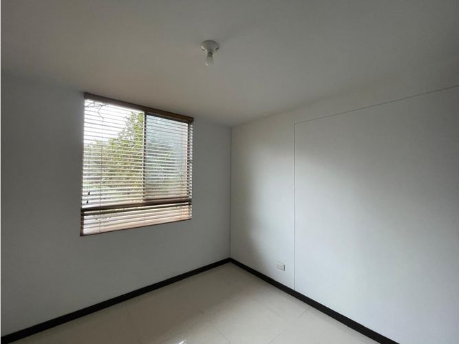 Apartamento en venta en Ciudad Jardin, Cali · foto 10 de 11