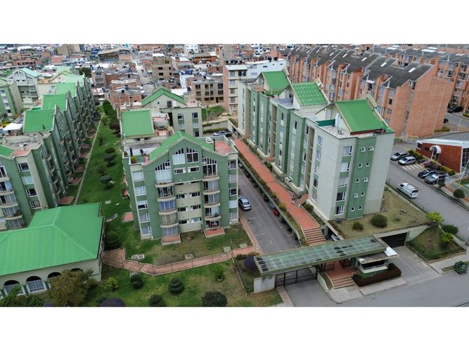 Apartamento de 3 alcobas en venta en Tunja, Tunja, 81 m² · foto 2 de 21