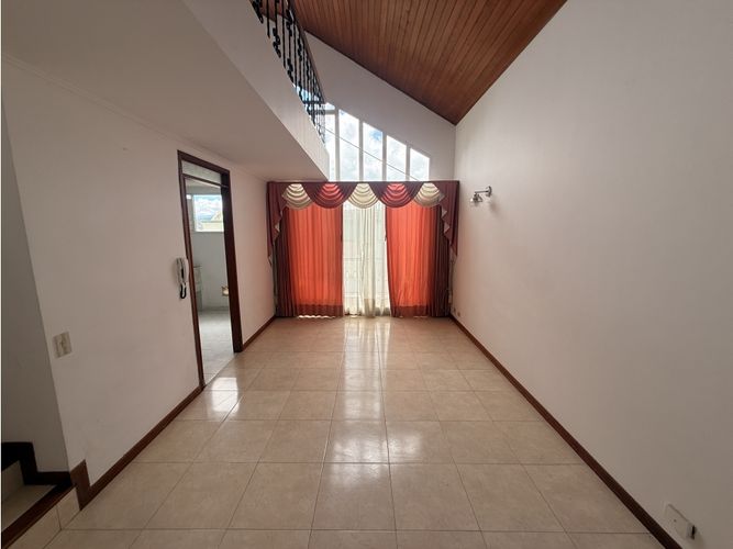 Apartamento de 3 alcobas en venta en Tunja, Tunja, 81 m² · foto 5 de 21