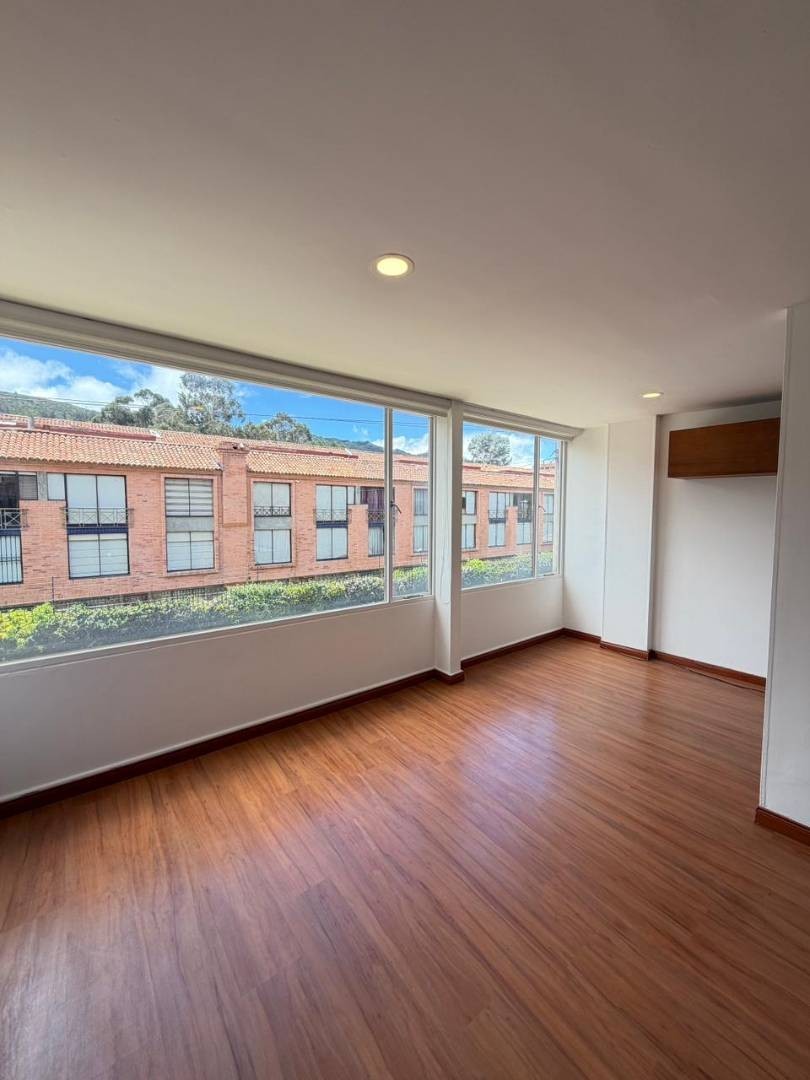 Apartamento en venta en Cedro Golf, Bogotá · foto 4 de 23