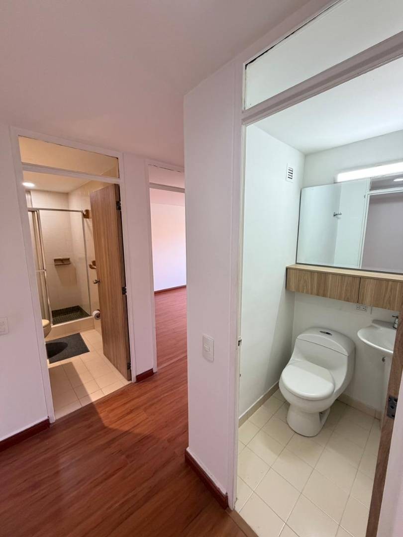 Apartamento en venta en Cedro Golf, Bogotá · foto 9 de 23
