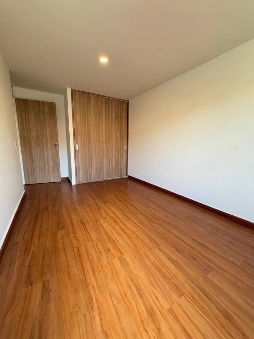 Apartamento en venta en Cedro Golf, Bogotá · foto 14 de 23