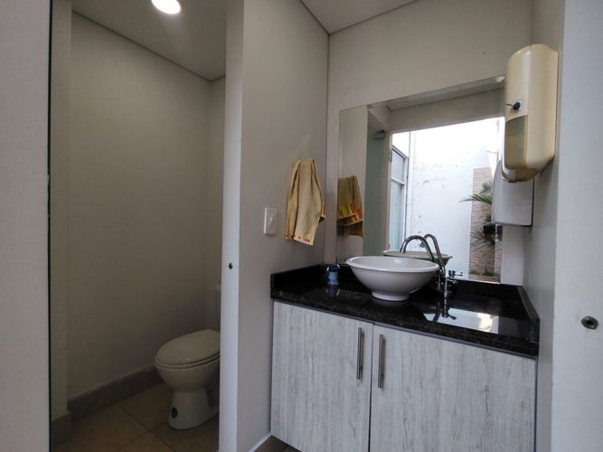 Edificio en arriendo en Eucaristico, Cali, 404 m² · foto 23 de 24