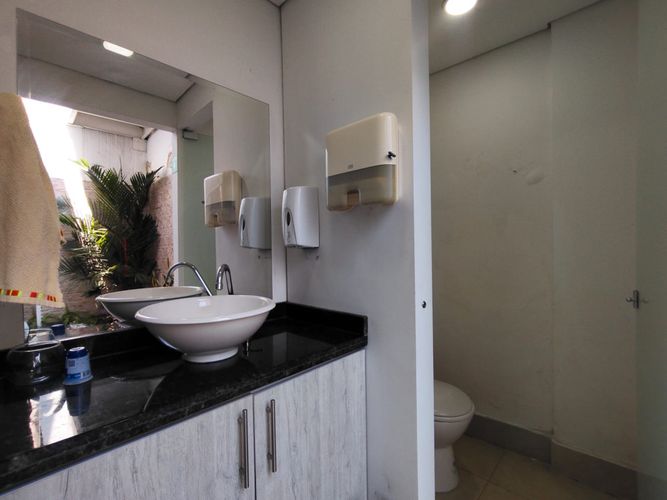 Edificio en arriendo en Eucaristico, Cali, 404 m² · foto 24 de 24