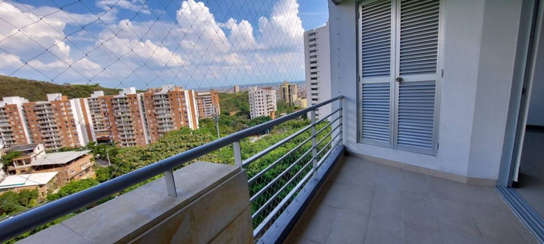 Apartamento en venta en Normandia, Cali · foto 2 de 18