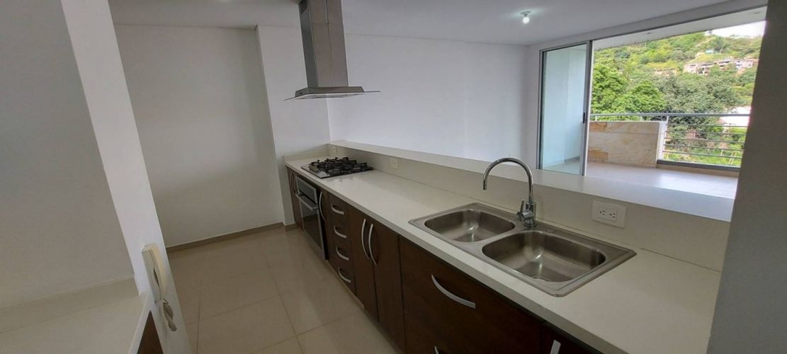 Apartamento en venta en Normandia, Cali · foto 7 de 18