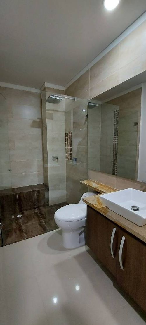 Apartamento en venta en Normandia, Cali · foto 12 de 18