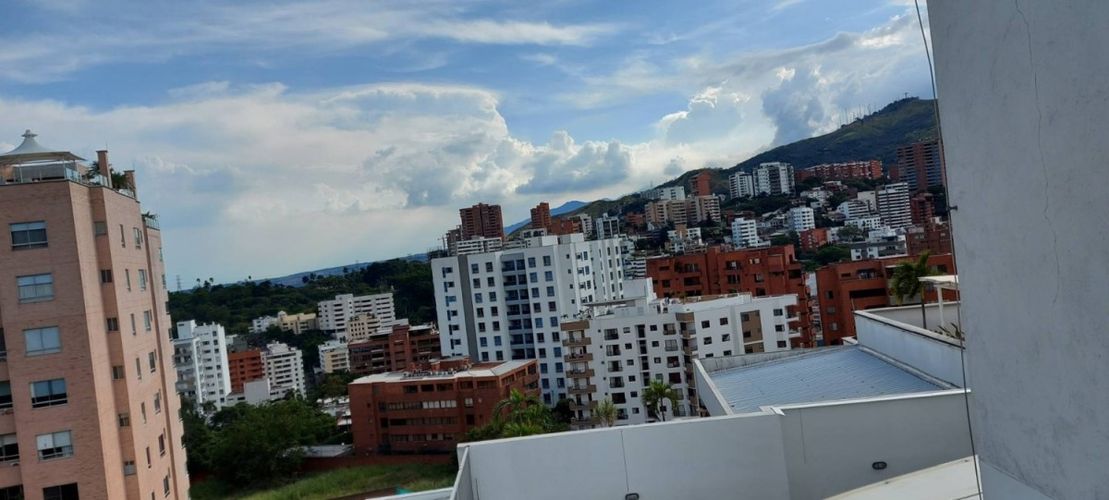 Apartamento en venta en Normandia, Cali · foto 14 de 18