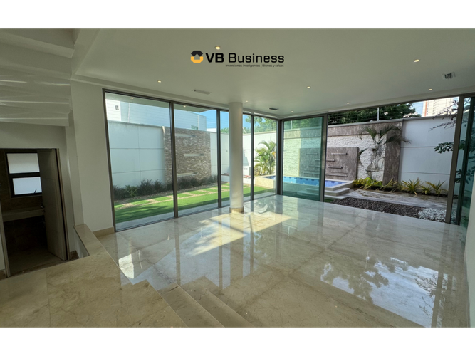 Casa de 4 alcobas en venta en Villa Campestre, Barranquilla, 432 m² · foto 2 de 21