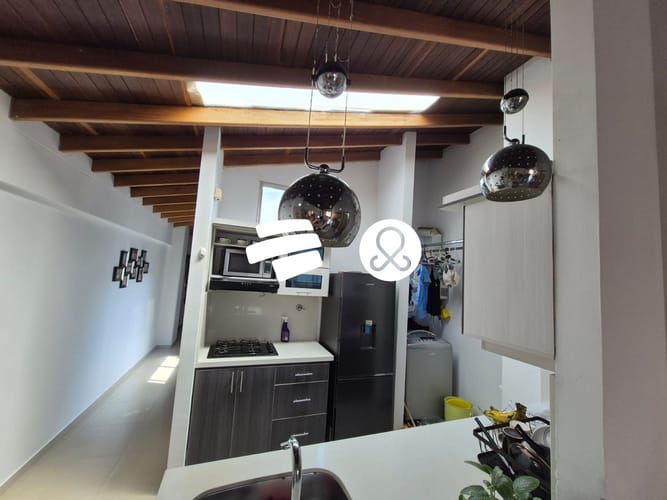 Apartamento de 3 alcobas en venta en Laureles, Medellín, 85 m² · foto 7 de 13