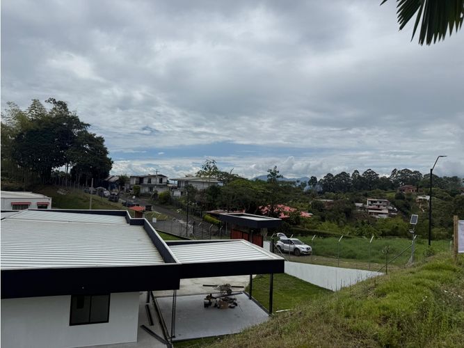 Lote en venta en Condina, Pereira, 2056 m² · foto 8 de 11