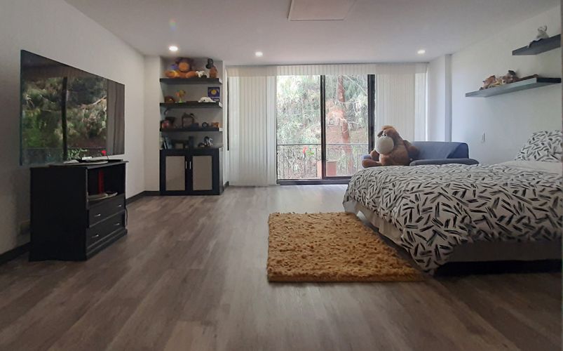 Apartamento de 3 alcobas en venta en Bosque De Pinos, Bogotá, 298 m² · foto 12 de 19