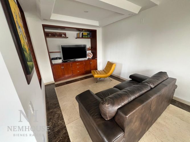Casa de 4 alcobas en venta en Barrancas Norte, Bogotá, 270 m² · foto 15 de 24