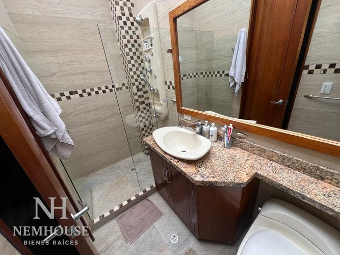 Casa de 4 alcobas en venta en Barrancas Norte, Bogotá, 270 m² · foto 22 de 24