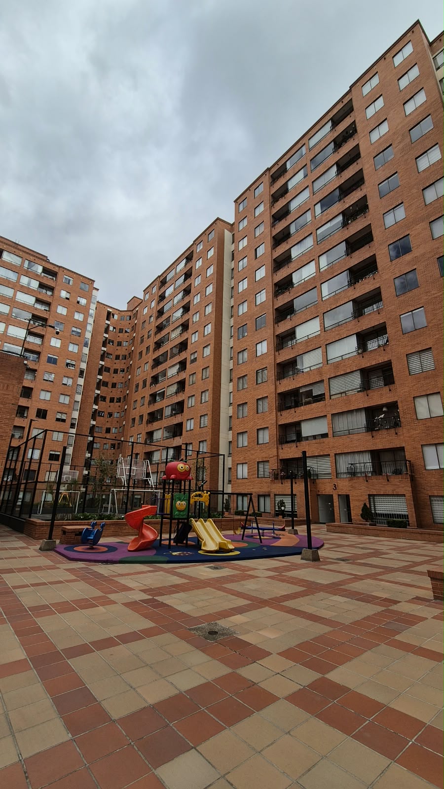 Apartamento en venta en Lagos De Cordoba, Bogotá · foto 14 de 16