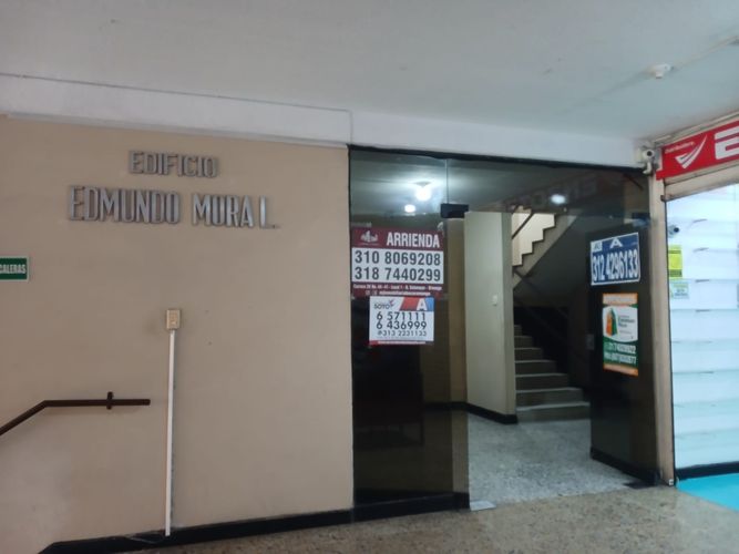Bodega en arriendo en Centro, Bucaramanga, 18 m² · foto 2 de 9