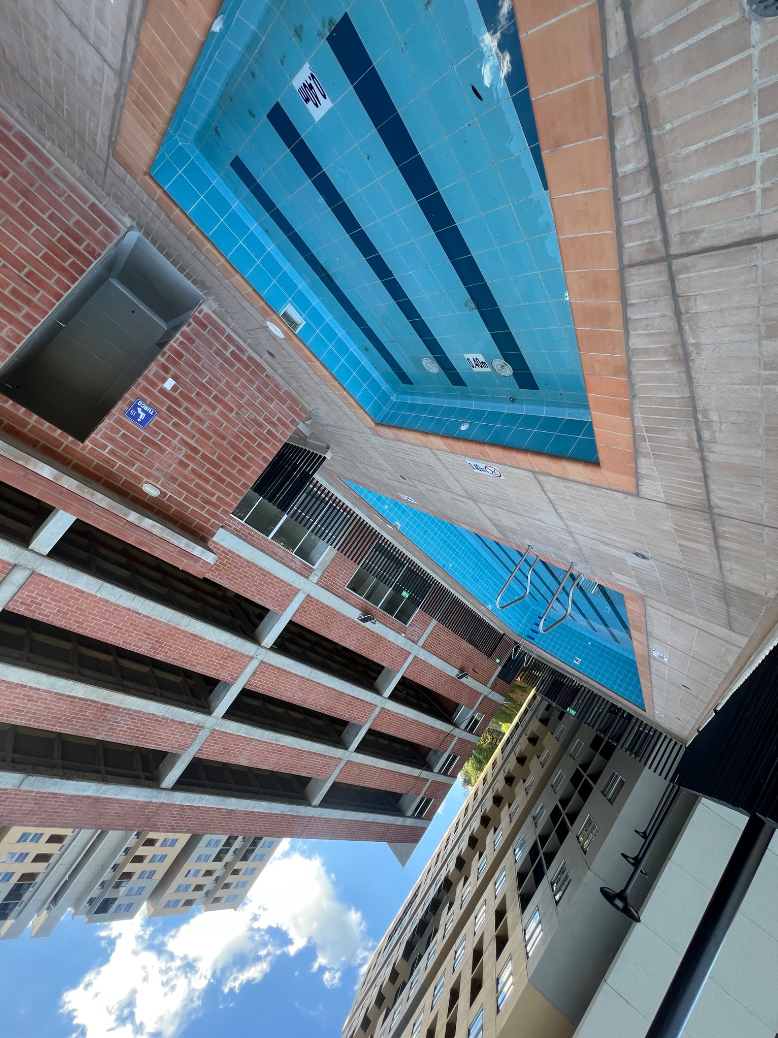 Apartamento en venta en La Tablaza, La Estrella · foto 2 de 16