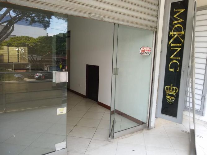 Local en arriendo en El Limonar, Cali, 50 m² · foto 4 de 16