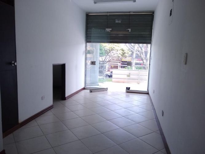 Local en arriendo en El Limonar, Cali, 50 m² · foto 13 de 16