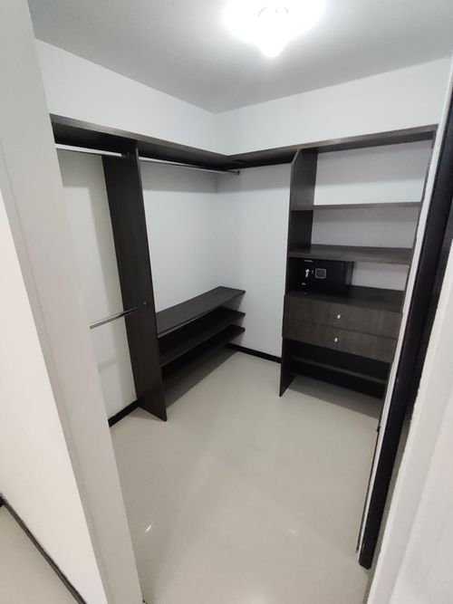 Apartamento de 3 alcobas en venta en Valle Del Lili, Cali, 85 m² · foto 3 de 10