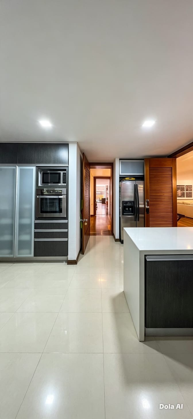 Apartamento en venta en Chicó Reservado, Bogotá · foto 4 de 19