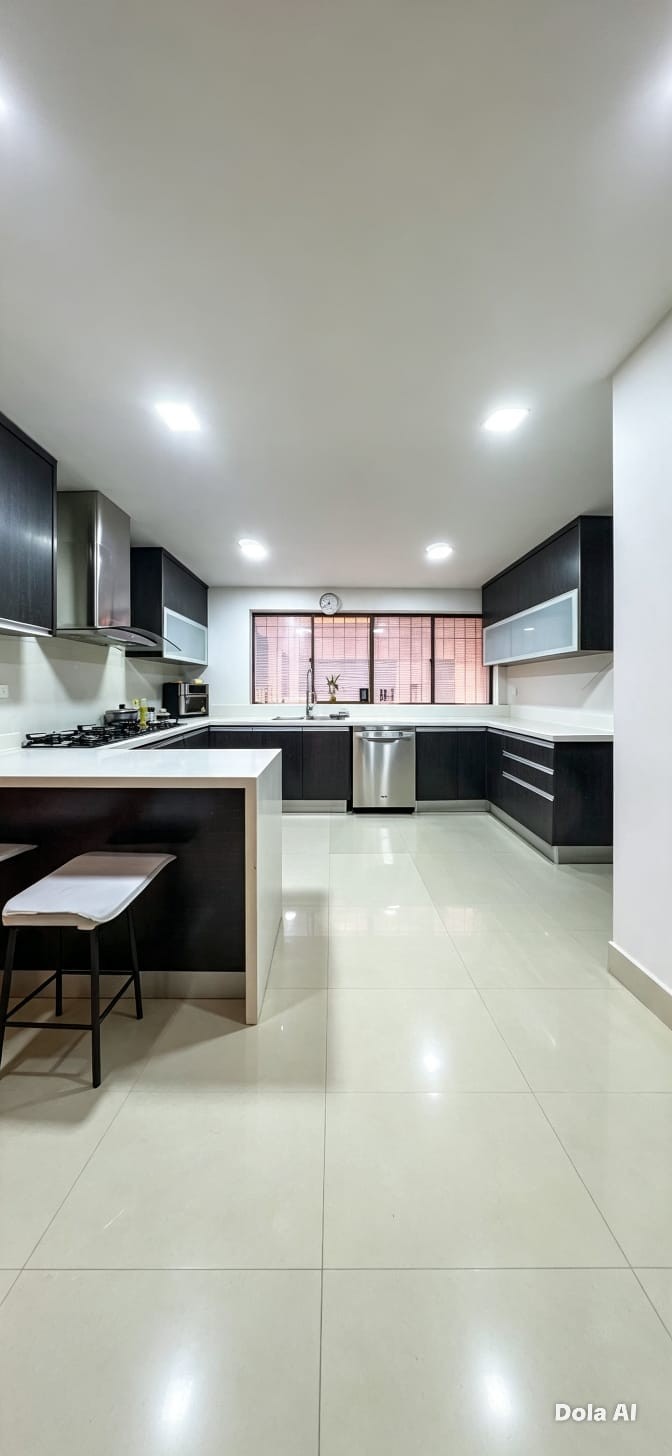 Apartamento en venta en Chicó Reservado, Bogotá · foto 3 de 19