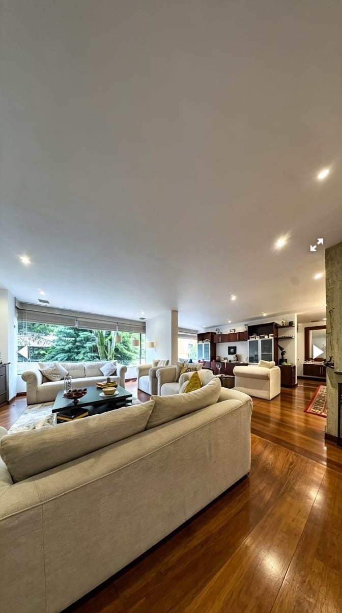 Apartamento en venta en Chicó Reservado, Bogotá · foto 9 de 19