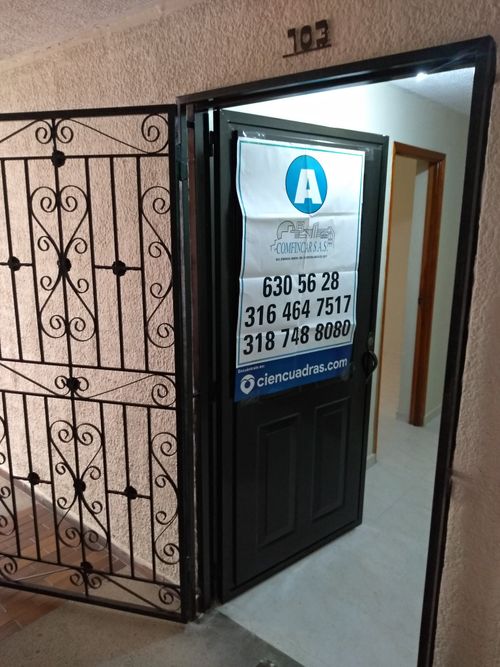 Apartaestudio en venta en Alfonso Lopez, Bucaramanga, 48 m² · foto 2 de 16