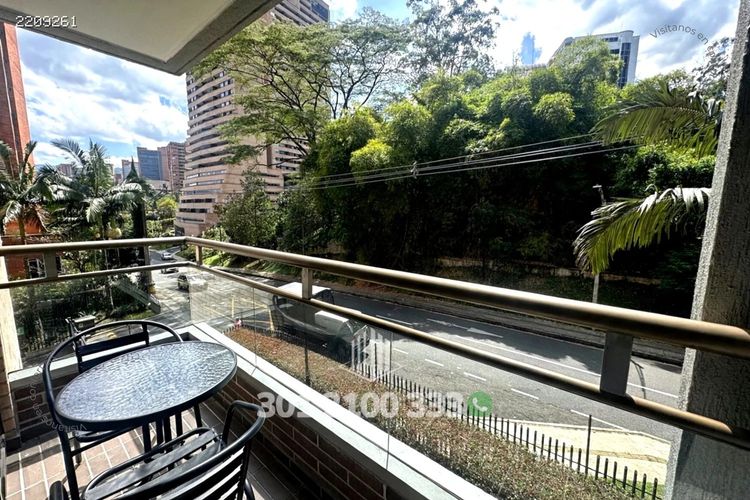 Apartamento de 2 alcobas en arriendo en Los Balsos, Medellín, 76 m² · foto 5 de 24