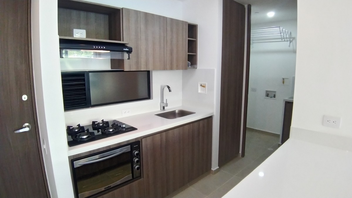 1BR Apartment in Loma del Escobero (60 m²) - 3