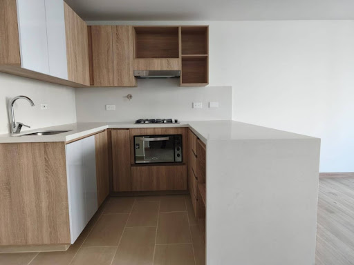 Apartamento en arriendo en Camino Verde, Envigado · foto 2 de 18