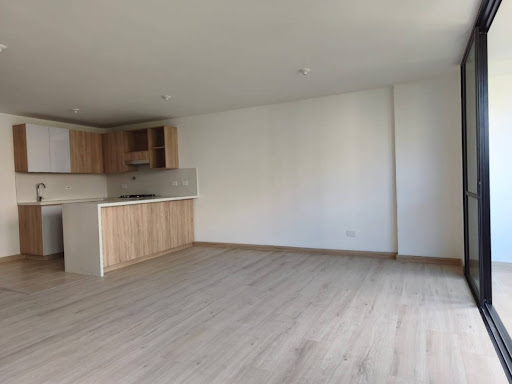 Apartamento en arriendo en Camino Verde, Envigado · foto 6 de 18
