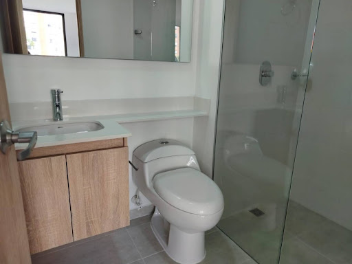 Apartamento en arriendo en Camino Verde, Envigado · foto 14 de 18