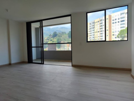 Apartamento en arriendo en Camino Verde, Envigado · foto 15 de 18