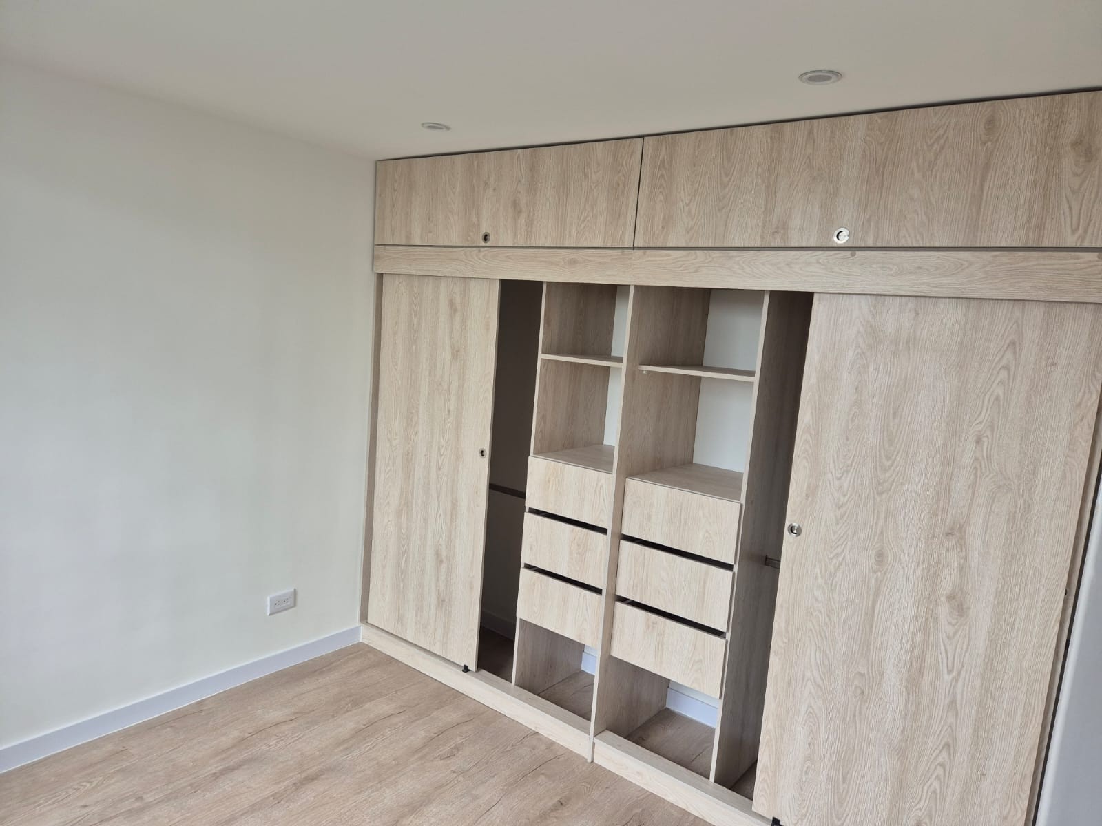 Apartamento en venta en Montevideo, Bogotá · foto 9 de 14