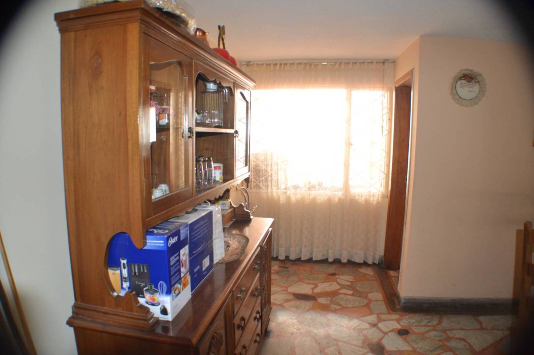 Casa en venta en Quinta Paredes, Bogotá · foto 9 de 17