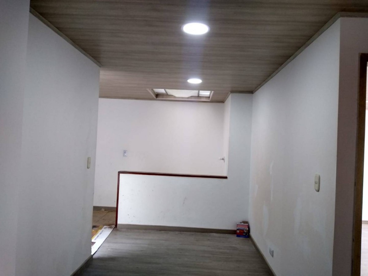 Casa en venta en Centro Fontibon, Bogotá · foto 18 de 24