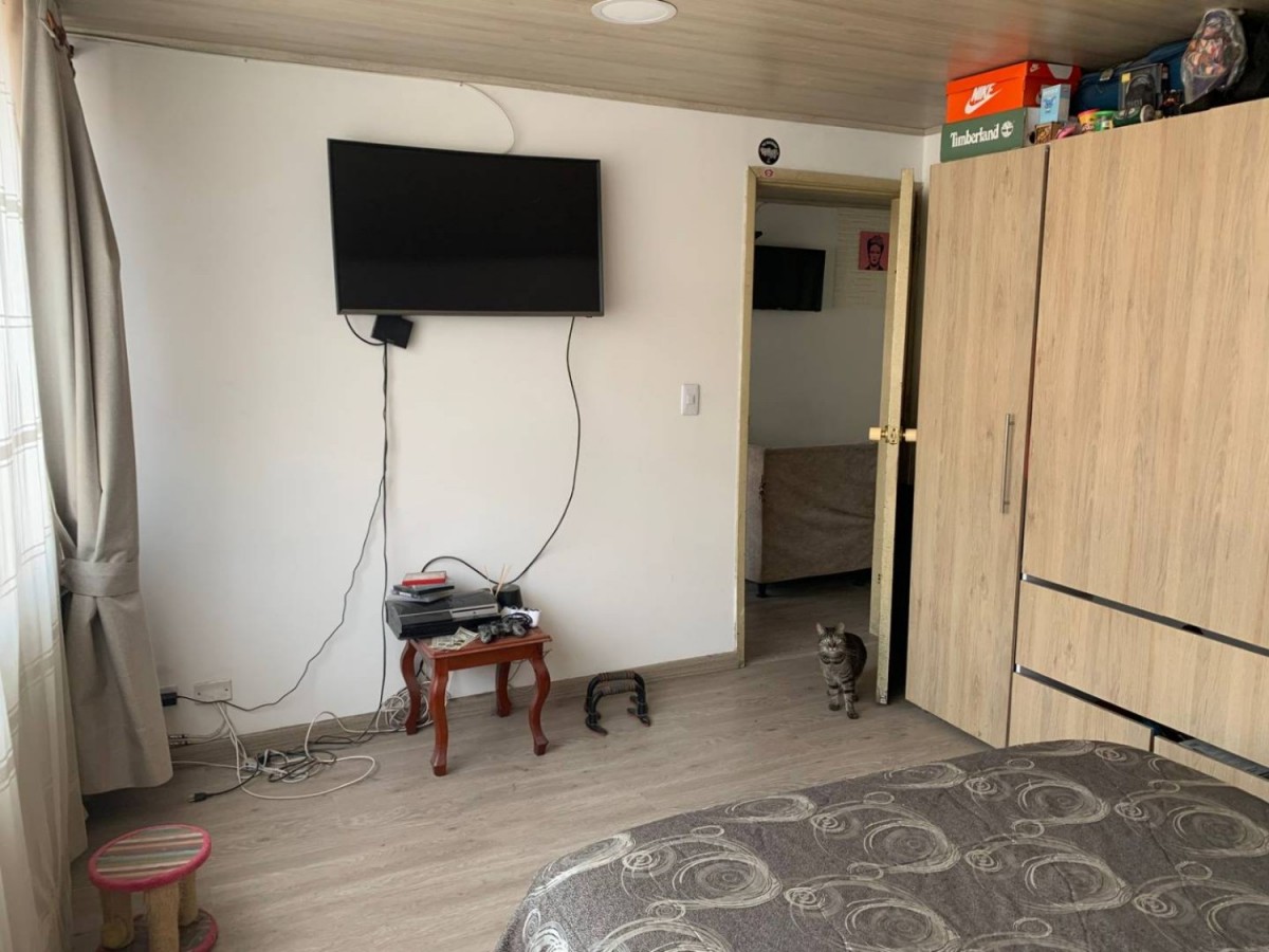 Casa en venta en Centro Fontibon, Bogotá · foto 3 de 24