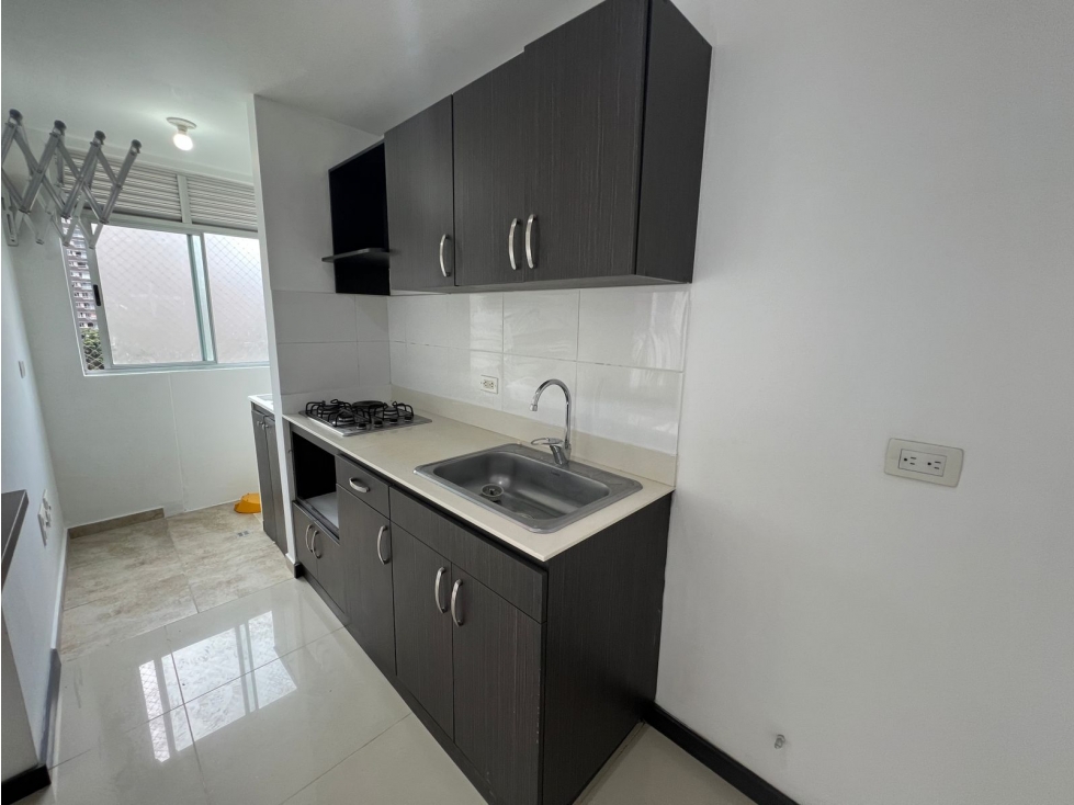 Apartamento en venta en Suramérica, Itagüí · foto 4 de 24
