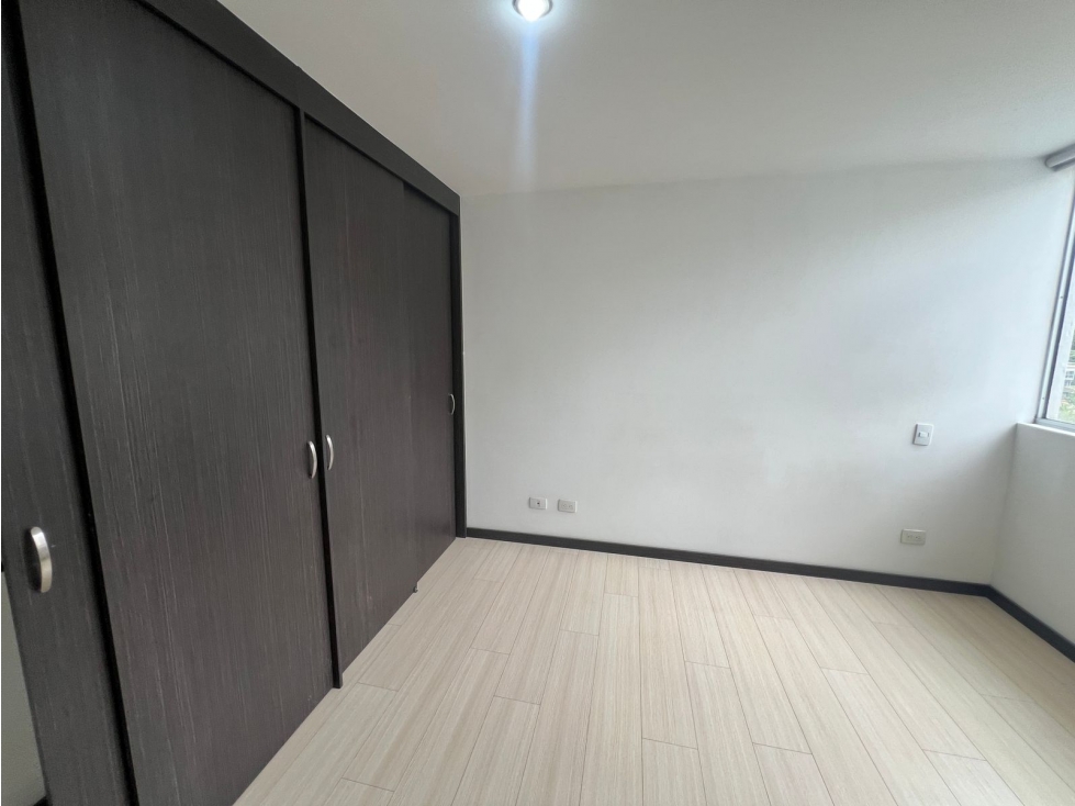 Apartamento en venta en Suramérica, Itagüí · foto 9 de 24