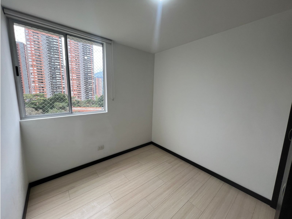 Apartamento en venta en Suramérica, Itagüí · foto 10 de 24