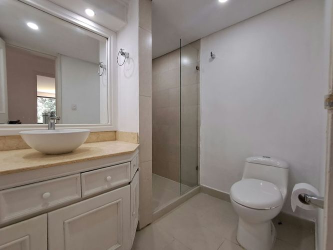 Apartamento de 4 alcobas en venta en La Florida, Medellín, 204 m² · foto 9 de 19
