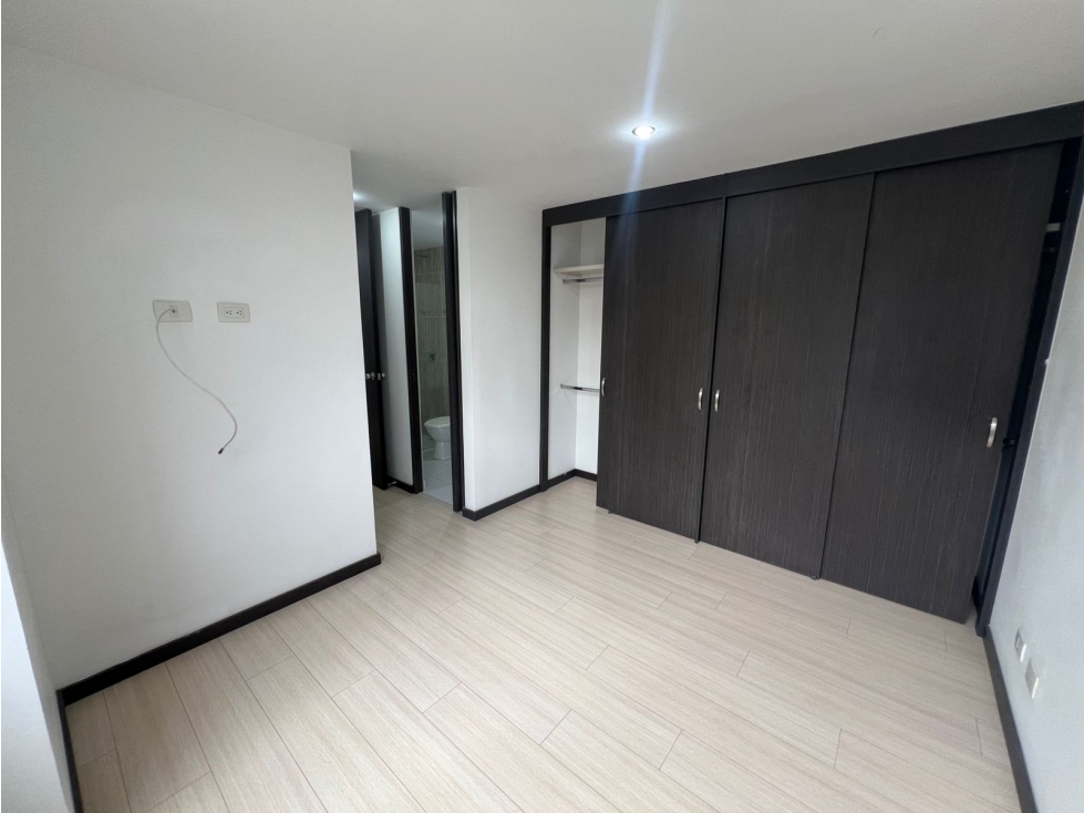 Apartamento en venta en Suramérica, Itagüí · foto 14 de 24