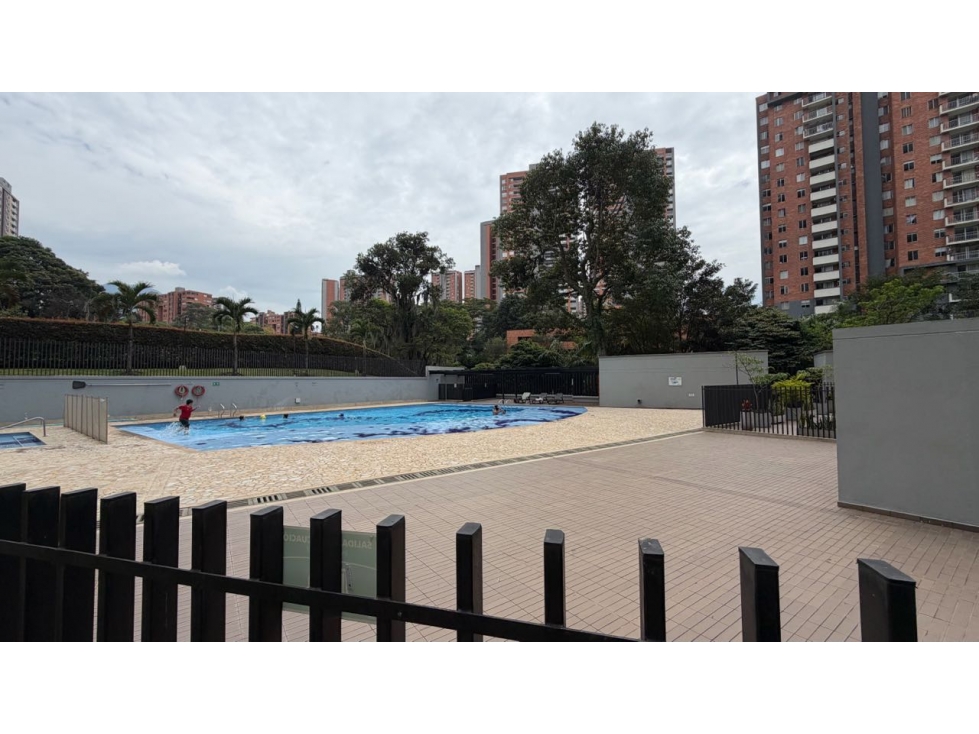 Apartamento en venta en Suramérica, Itagüí · foto 23 de 24