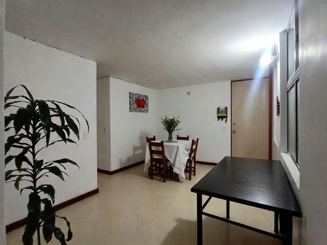 Apartamento de 2 alcobas en venta en Laureles, Medellín, 44 m² · foto 3 de 16