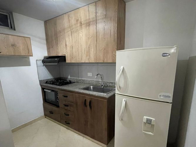 Apartamento de 2 alcobas en venta en Laureles, Medellín, 44 m² · foto 4 de 16